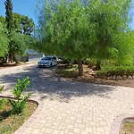 Boat Dreams , Garden Relax Apartman Matino
