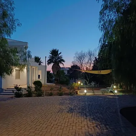 Apartamento Boat Dreams , Garden Relax